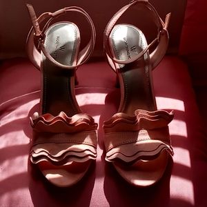 Pink Worthington high heels size 8